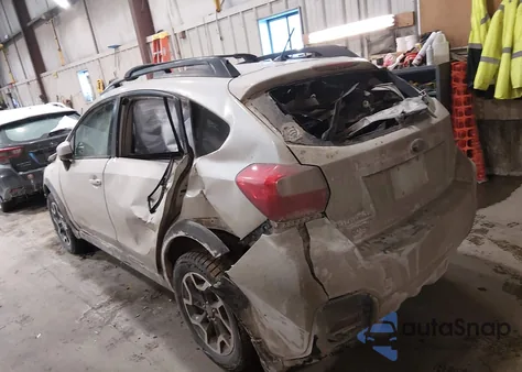 2016 Subaru Crosstrek 2.0I Premium z USA, uszkodzony, nr VIN JF2GPABC8G8317447